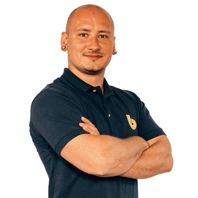 Portrait von Ausbilder Lukas